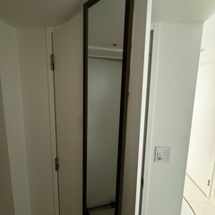 ドアに引っ掛けるタイプの鏡
