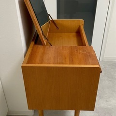 【交渉中】IDEE木製ドレッサーの画像
