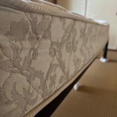 シングルマットレスの画像