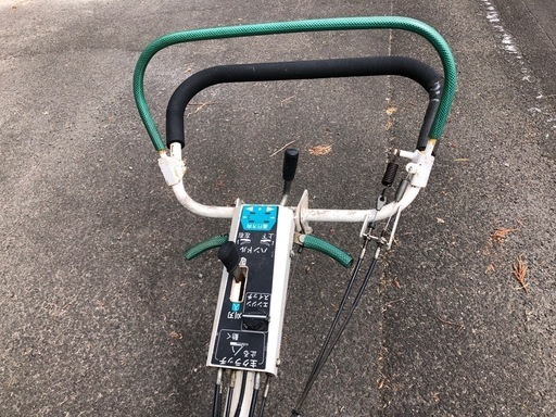 自走式草刈機
