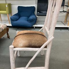 【ご来店限定】ラフィチェア　インドネシアチークウッド×ハラコ【トレファク秦野店】の画像