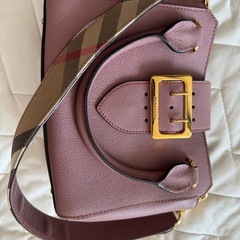 burberryバック　ピンク　可愛い