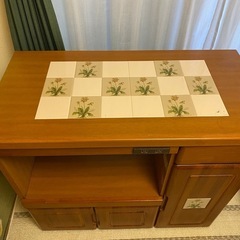 レンジ台・カントリー調キッチンカウンターの画像