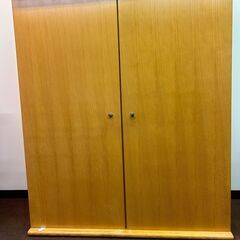 Cassina 木製キャビネット　両開き　