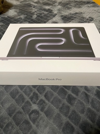 MacBook Pro  14インチ　新品未開封　明日9月18日で終了致します