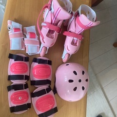 ローラースケート　子供用　　ピンク