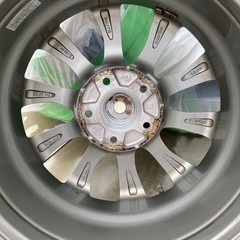 2018年製トヨタヴォクシー205/55R16（4本）の画像