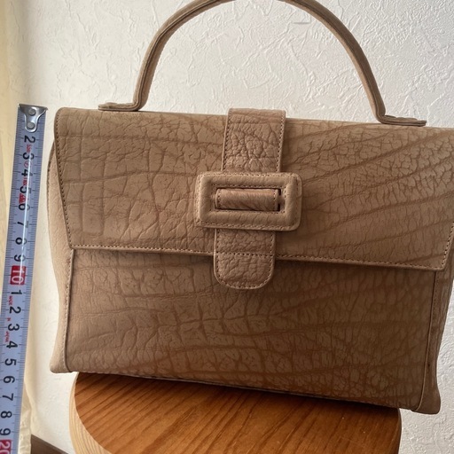 水牛 革 ハンドバック