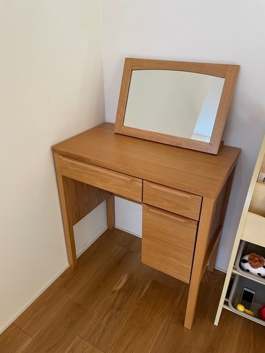 unico 化粧台 （定価42,900円）ドレッサー　鏡台