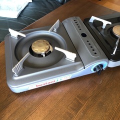 イワタニカセットガスコンロ 2台