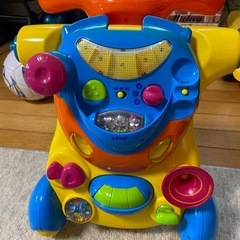 組み立て可能　車の画像