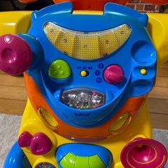 組み立て可能　車の画像