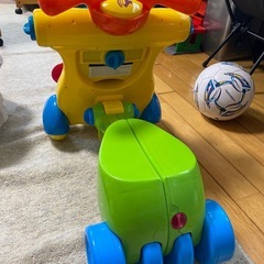 組み立て可能　車の画像