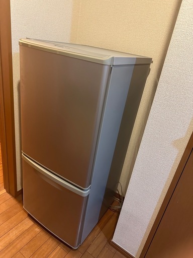 2ドア冷蔵庫 パナソニックNR-B144W