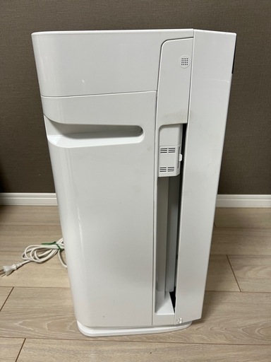 送料込み  ダイキン 空気清浄機  2019年
