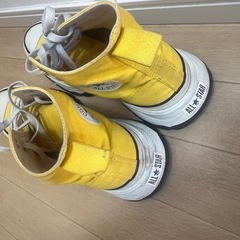 最終値下げ！CONVERSE 厚底 イエローの画像