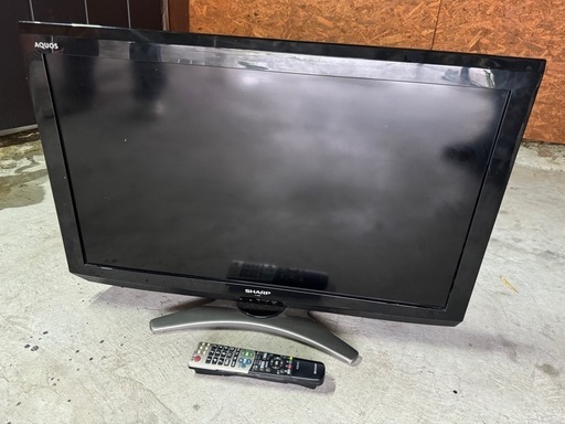 シャープ　32型　液晶テレビ