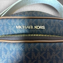 【美品】2度使用　マイケルコース　ショルダーバッグの画像