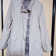 秋冬ものの中古のジャンパーです