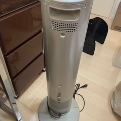 SANYOの大型遠赤外線ヒーター（08年製）の画像