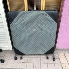 シングルベッド　折りたたみ式　折りたたみベットシングル