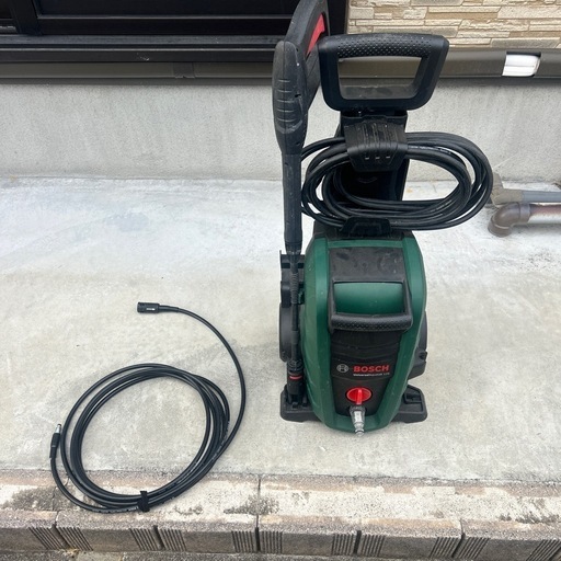 BOSCH 高圧洗浄機　延長ホース付き