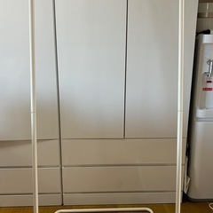 ハンガーラック