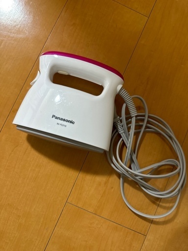パナソニック　衣類スチーマー