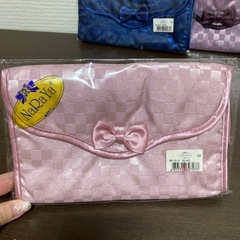 9/15ガレージセール　【新品未使用】Narayaポーチ3つセットの画像