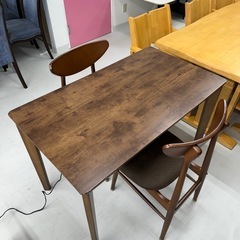 【超美品‼️】ヤマダ電機 105cm幅2人掛け布団レスこたつダイニングテーブルセット アンティーク調木製ダークブラウン♪の画像