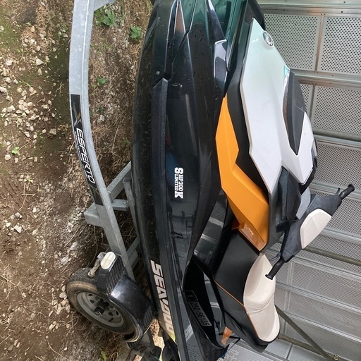 ジェットスキー