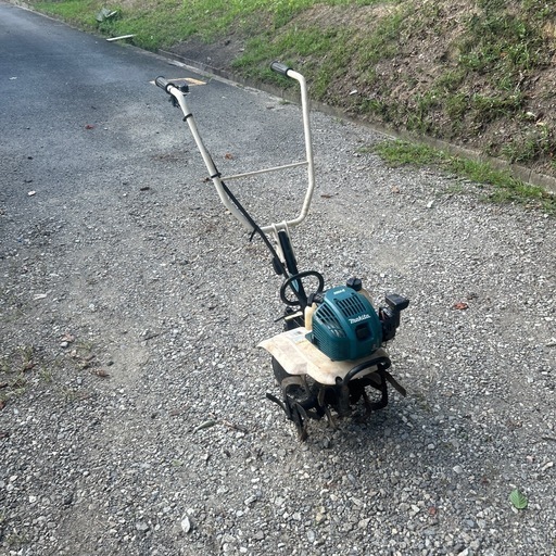 耕運機マキタ4サイクルエンジン
