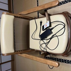 家具調ポータブルトイレ　自動ラップ「安寿」
