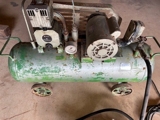 日立　空気圧縮機　ベビコン　0.4kw