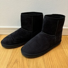 【決定】ムートンブーツ　黒　GU（？）XL 約26センチの画像