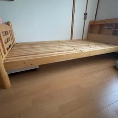 お話中　ベット　二段ベット上段　シングル