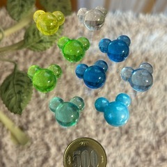 ビーズ　ミッキーマウス型　9個 アクセサリー作成用の画像