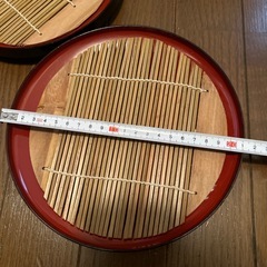 ザルつきそば皿2つの画像