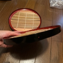 ザルつきそば皿2つの画像