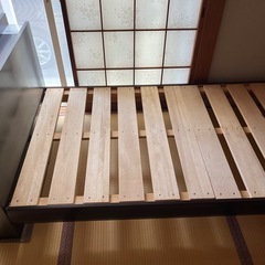シングルベッドフレーム