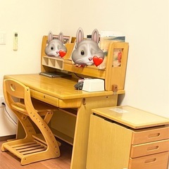 シンプルで使いやすい学習机