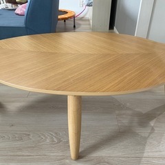 値下げしました！！美品！葉っぱ型ローテーブル