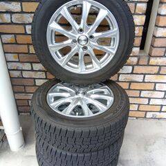 ☆ 175/65-15 スタッドレス 4本セット 極上です ☆