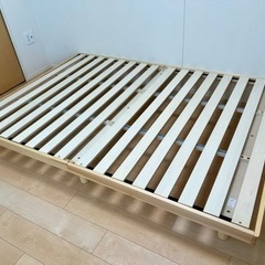 美品♡ニトリのダブル脚付きすのこベッドフレーム