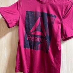 Reebok 赤 ロゴ Tシャツ　男女兼用