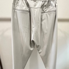 メンズスーツ半袖　の画像
