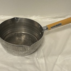 お取引中　
雪平鍋　１８センチ　A