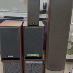 yamahaスピーカー2個　onkyoスピーカー4個