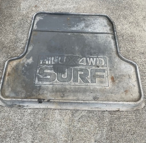 ハイラックス サーフ 純正ラゲッジトレイ ランドクルーザーにも