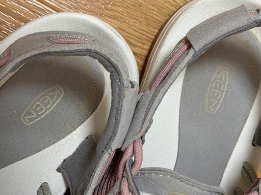 【24.5cm】KEEN レディース サンダル ユニーク